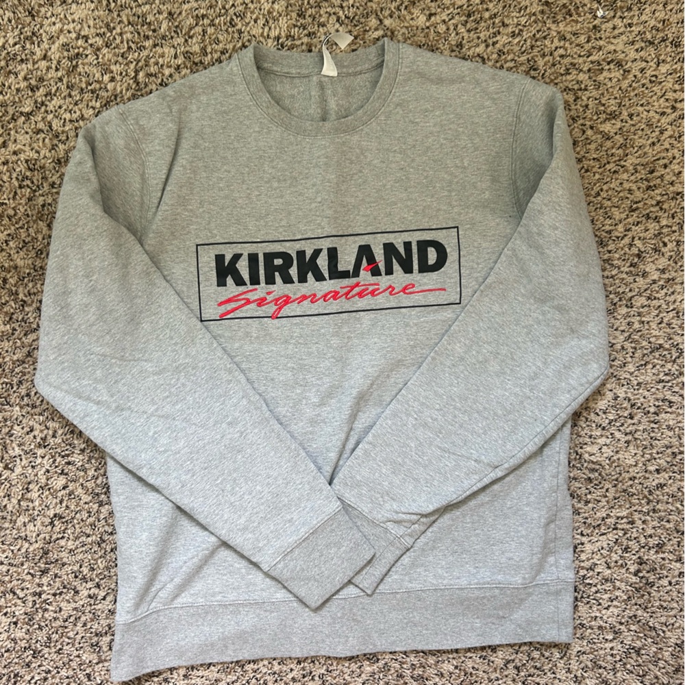 Kirkland Signature Gary Sweatshirt - Women’s L, Men’s M